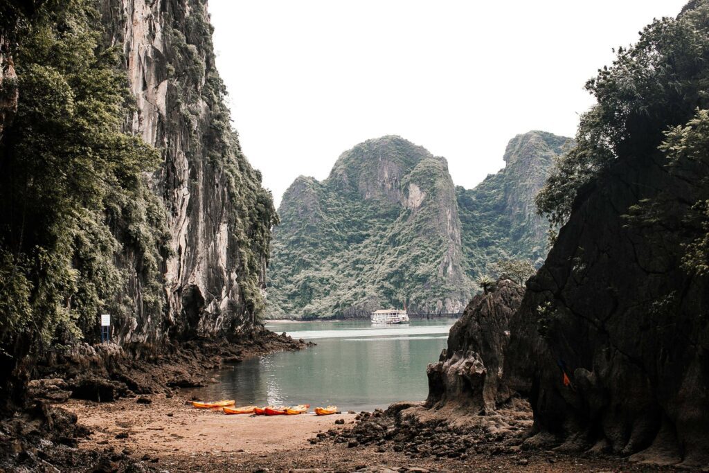 Ha Long